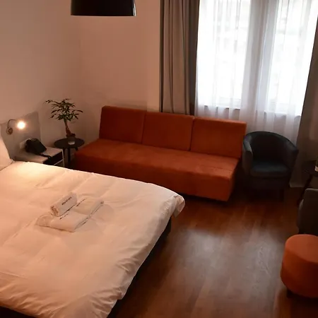 Osten Art Hotel Skopje Exterior photo